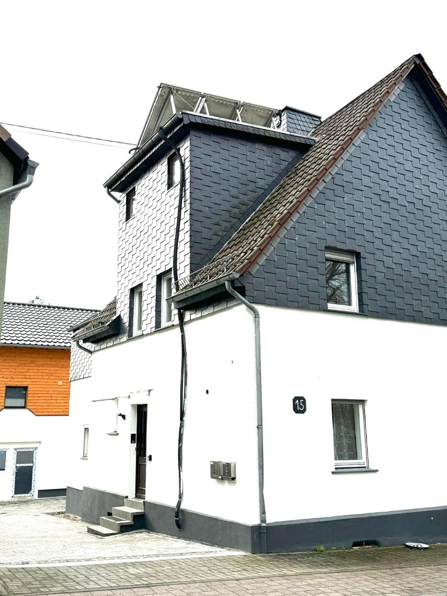 Ferienhaus Dierdorf Bagian luar foto